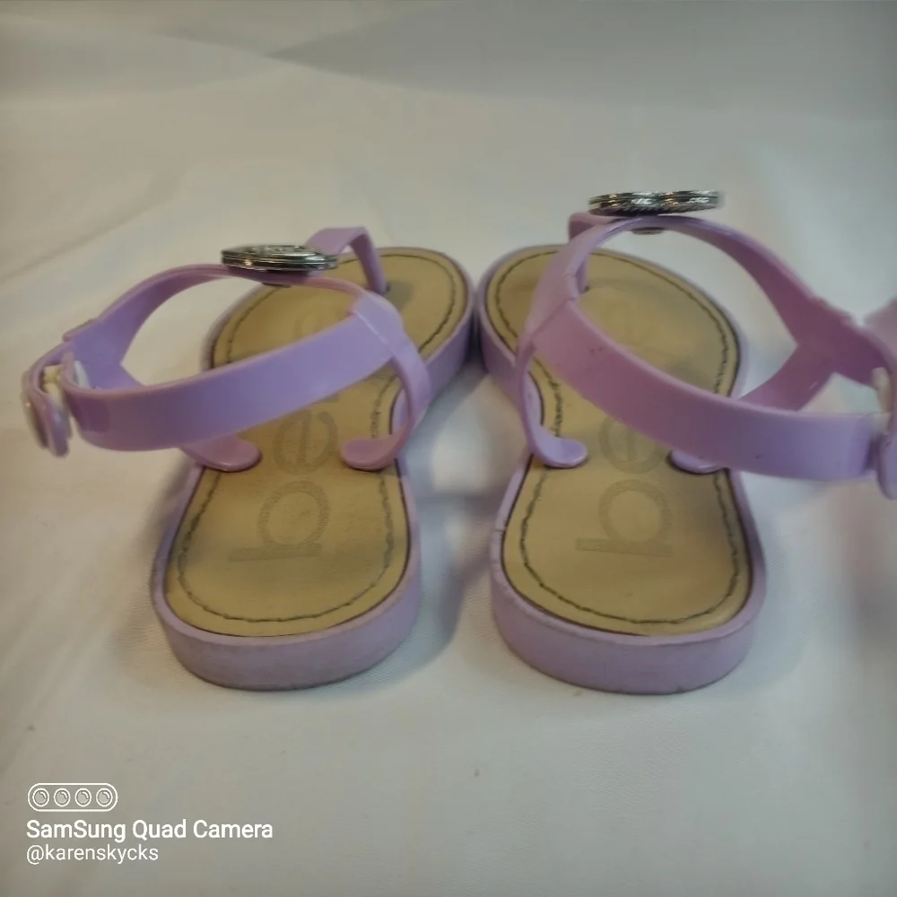 𝅺bebe Girls Lavender Sandals Kids Size 9/10
